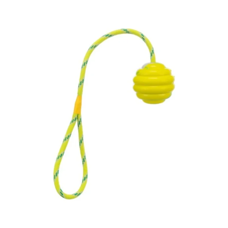 Trixie Wavy natūralios gumos kamuolys su virve, ø 6 cm / 30 cm